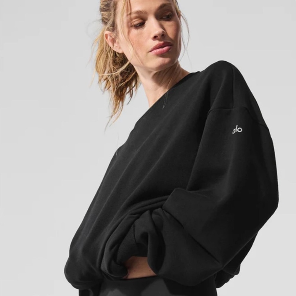 NWT Alo Yoga Chill Crew  Neck Pullover in Black, Size L